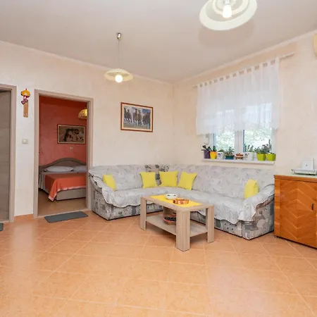 Σπίτι διακοπών 2 Bedroom Gorgeous In