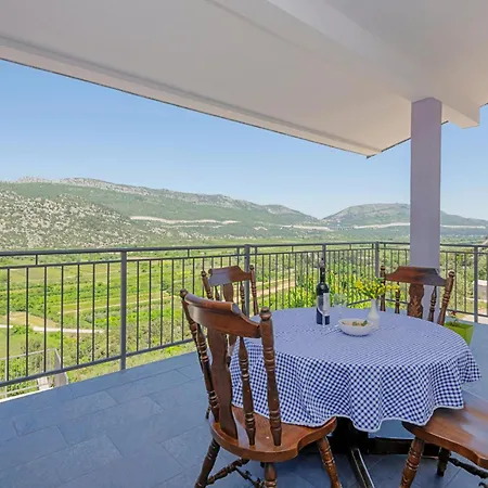 2 Bedroom Gorgeous In Σπίτι διακοπών Umcani