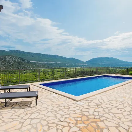 Σπίτι διακοπών 2 Bedroom Gorgeous In *